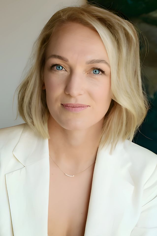 Eliane Miles