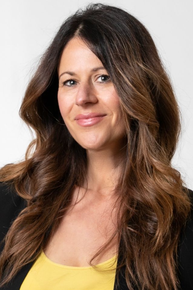Nicole Velik
